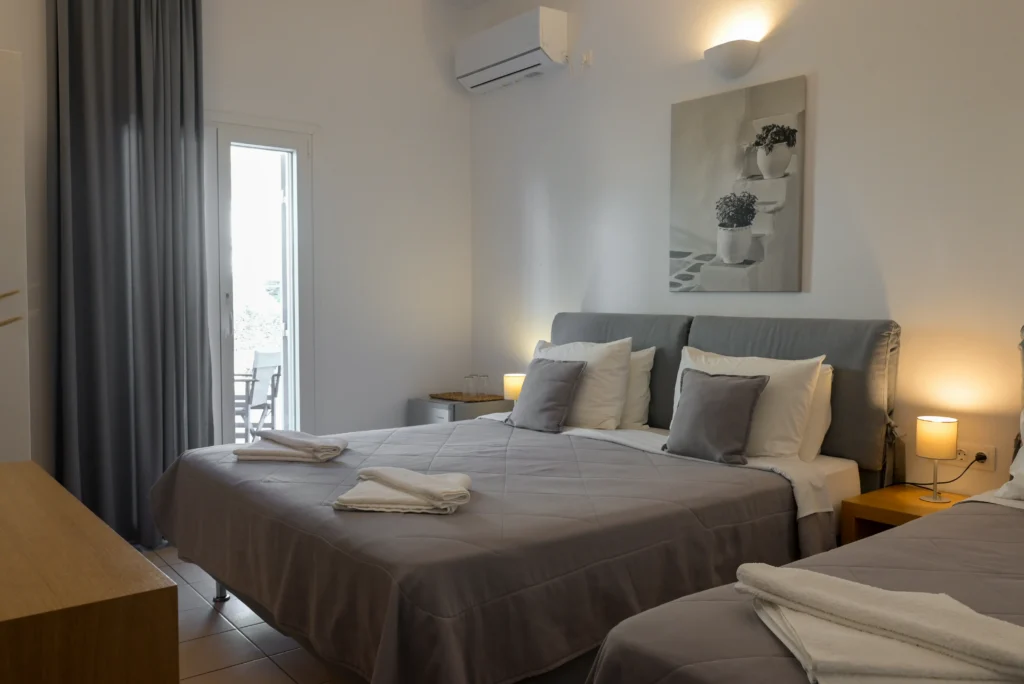 Standard Triple Upper Floor With Garden View